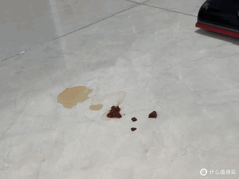 追觅T60 Ultra实测:双机械臂+超轻薄设计 清洁麻烦事全解决!