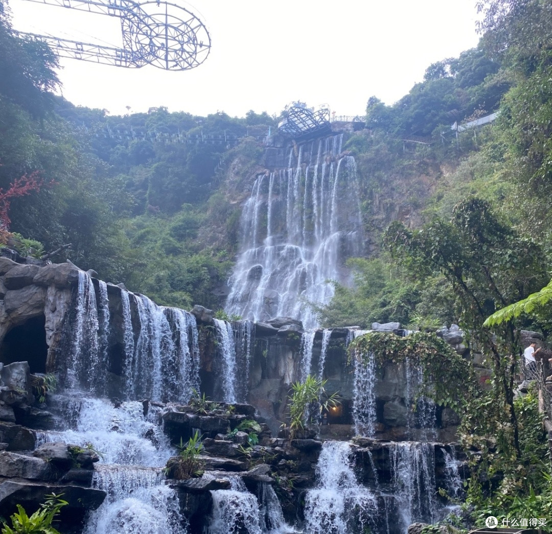 贺州侏罗纪地质奇旅:玉石林探秘与十八水瀑布徒步微记