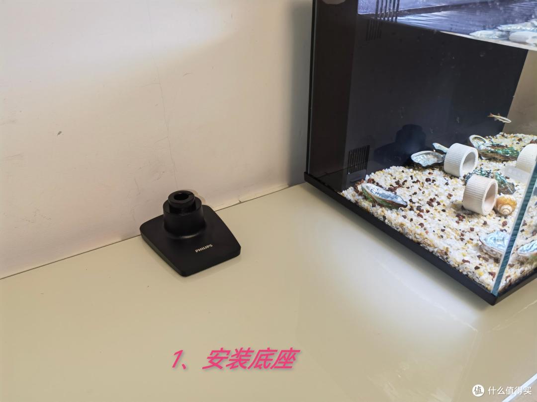 有了飞利浦PHILIPS显示器机械臂 ,桌面整洁多角度用起来更舒服!