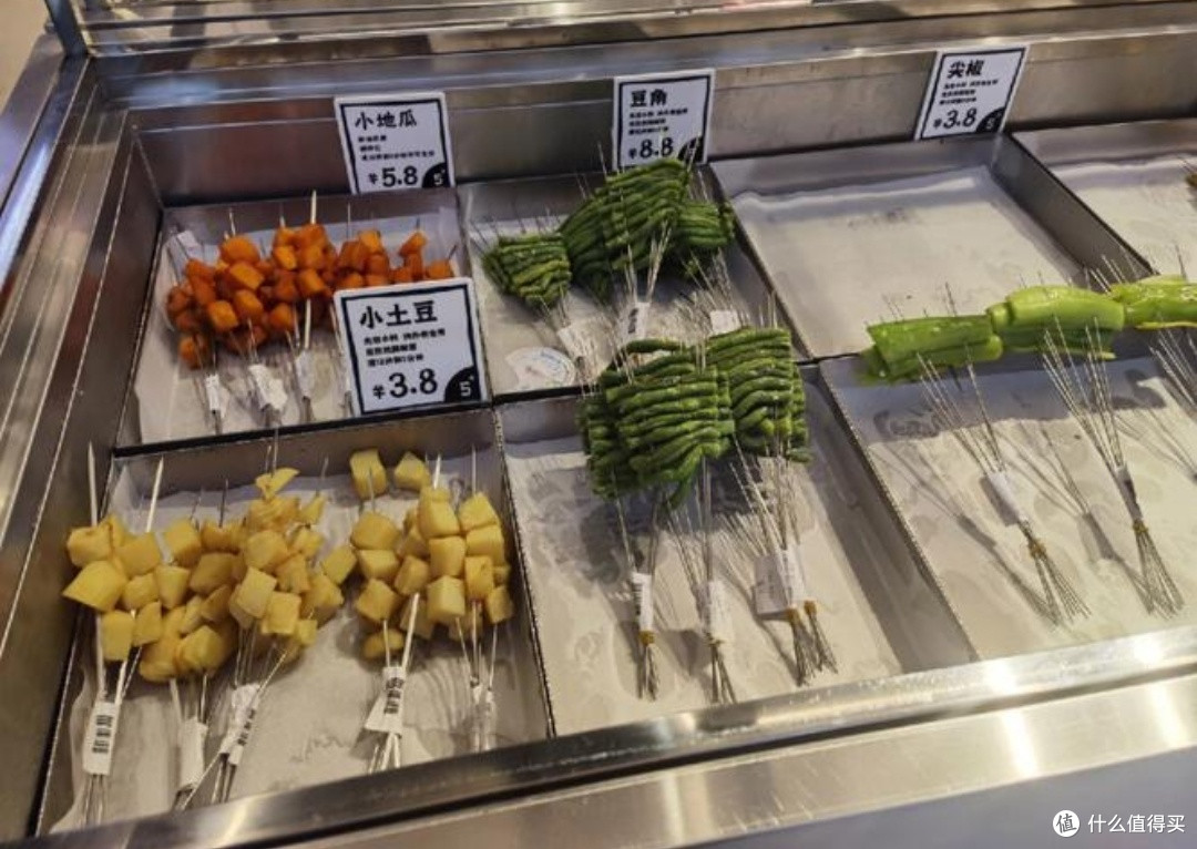 小炉上的东北烟火:刘牌牌烤串