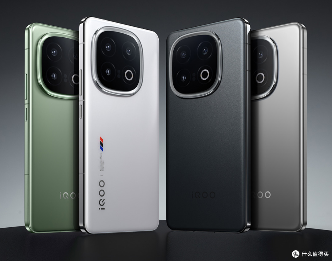 16+512GB!2025价格“一落千丈”的3款高性能手机,最值得拥有