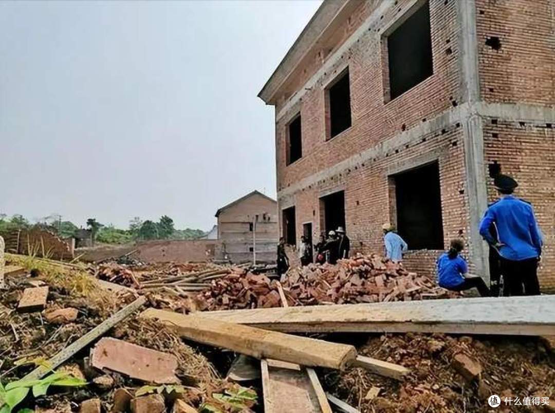 农村出现这5种情况禁止建房?就算有宅地基也不行?答案来了!