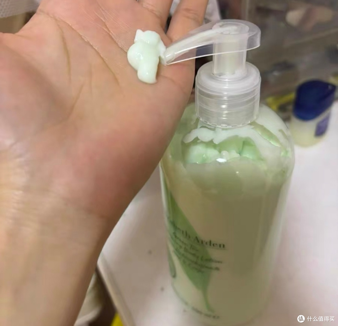 雅顿绿茶身体乳，秋冬保湿神器