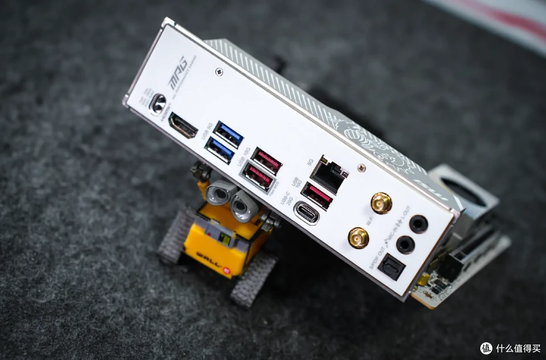 小巧强悍！ITX钢炮绝配——微星MPG B850I EDGE TI WIFI刀锋评测