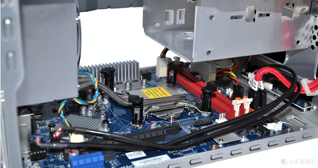 Shuttle SH61R4准系统PC体验:低成本搭建紧凑型办公 / 家用主机
