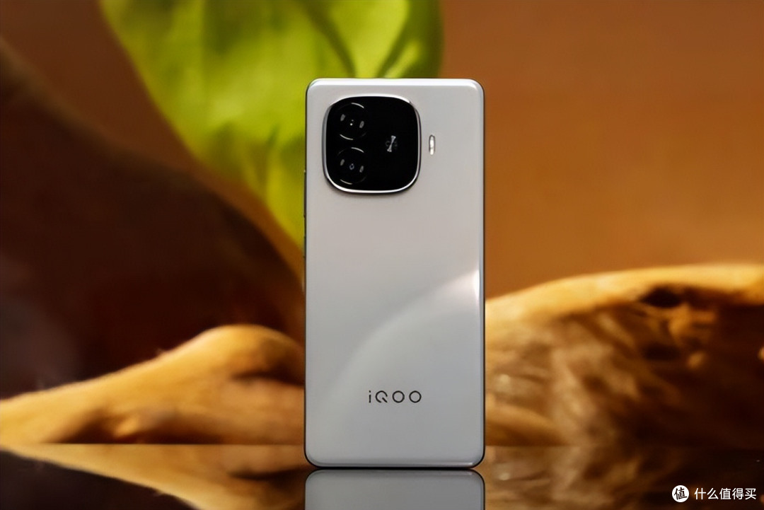 千元机“价格屠夫”!iQOO Z9跌至1169元:6000mAh长续航+骁龙7芯