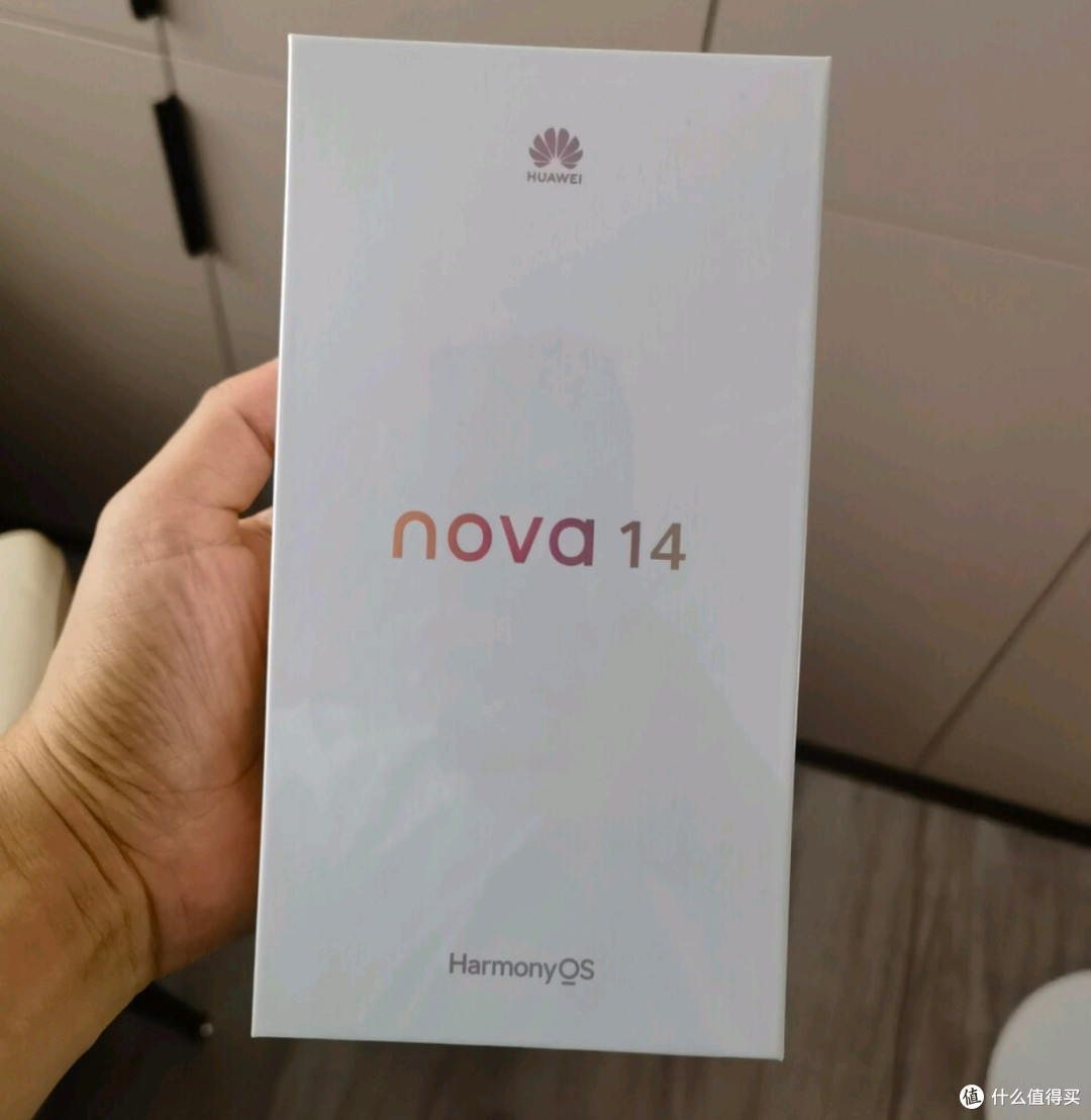 华为nova 14体验:外观与拍照亮点