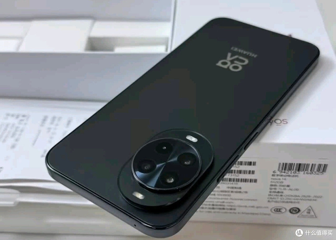 华为nova 14体验:外观与拍照亮点