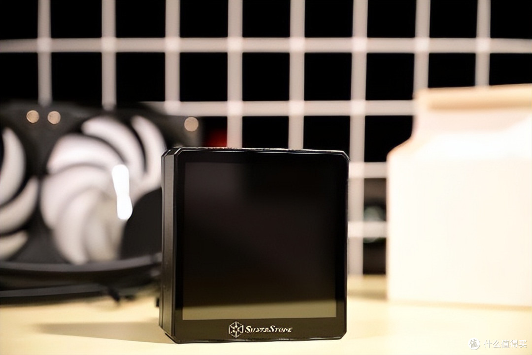 你可能不认识,但是真的强:银欣E360 MAX水冷体验