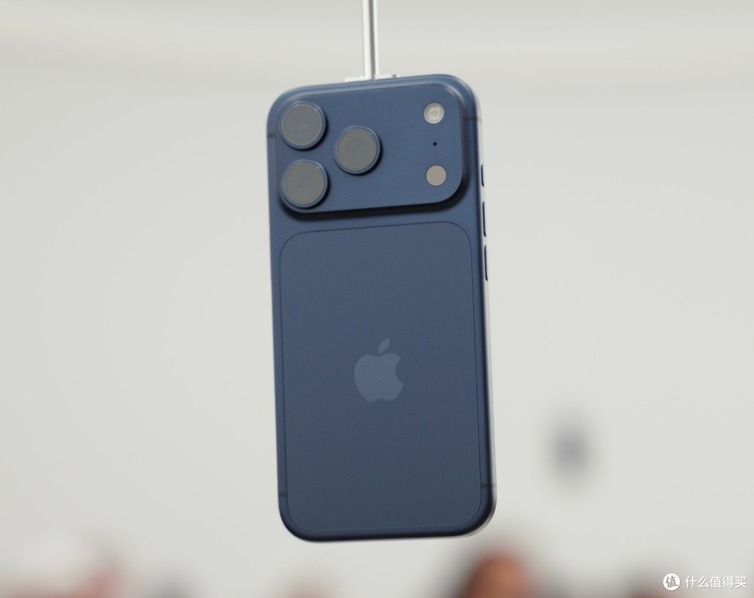 iPhone 17系列:苹果的破局与新生
