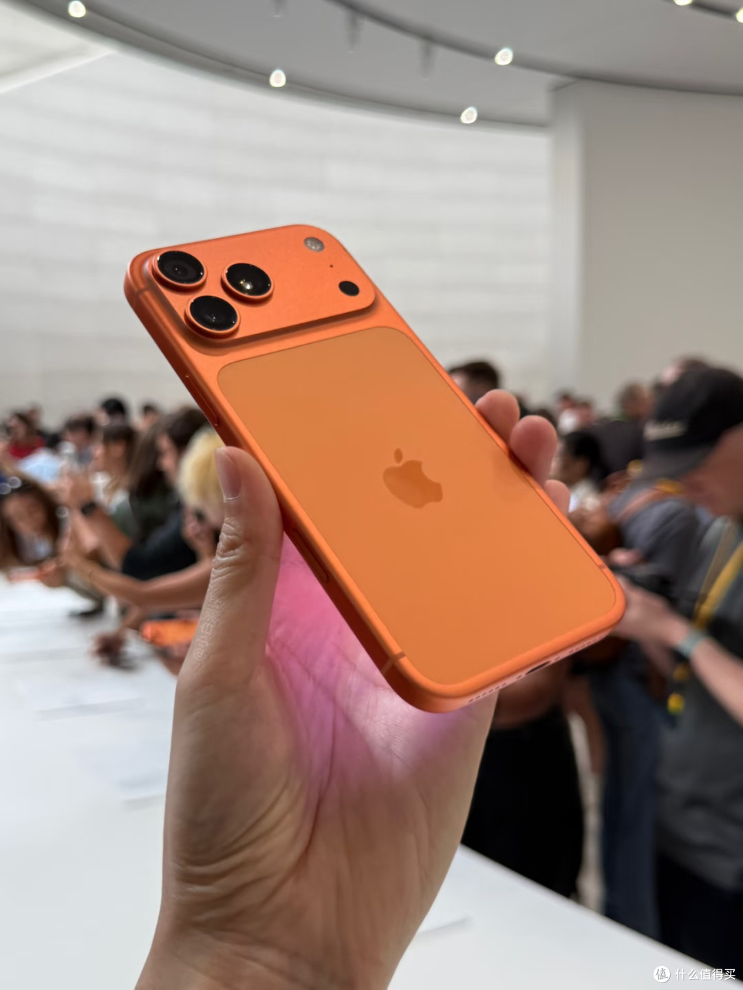 iPhone 17 Pro:从“拍照玩具”到专业创作工具
