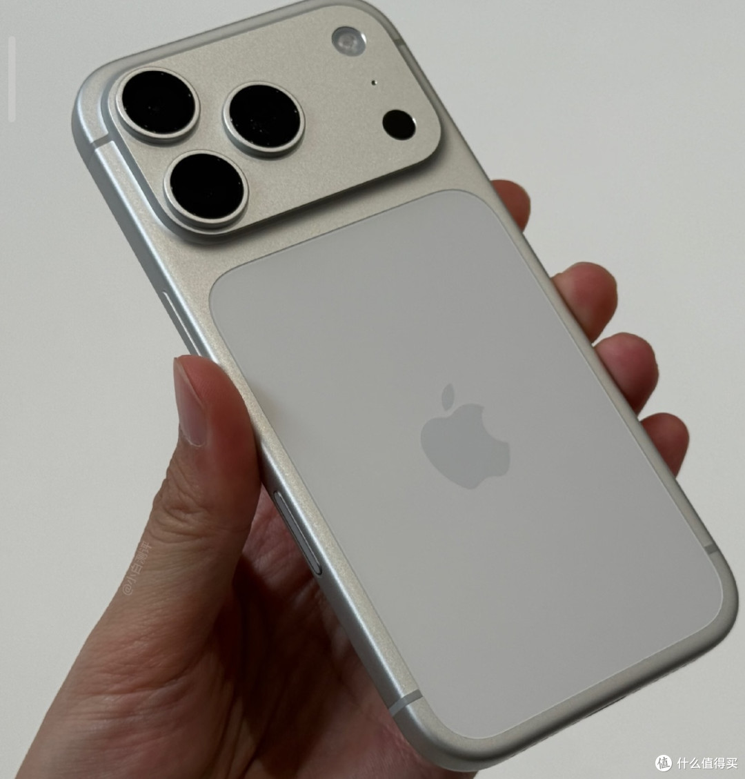 今年不换iPhone17系列:性能配置的阶级差异