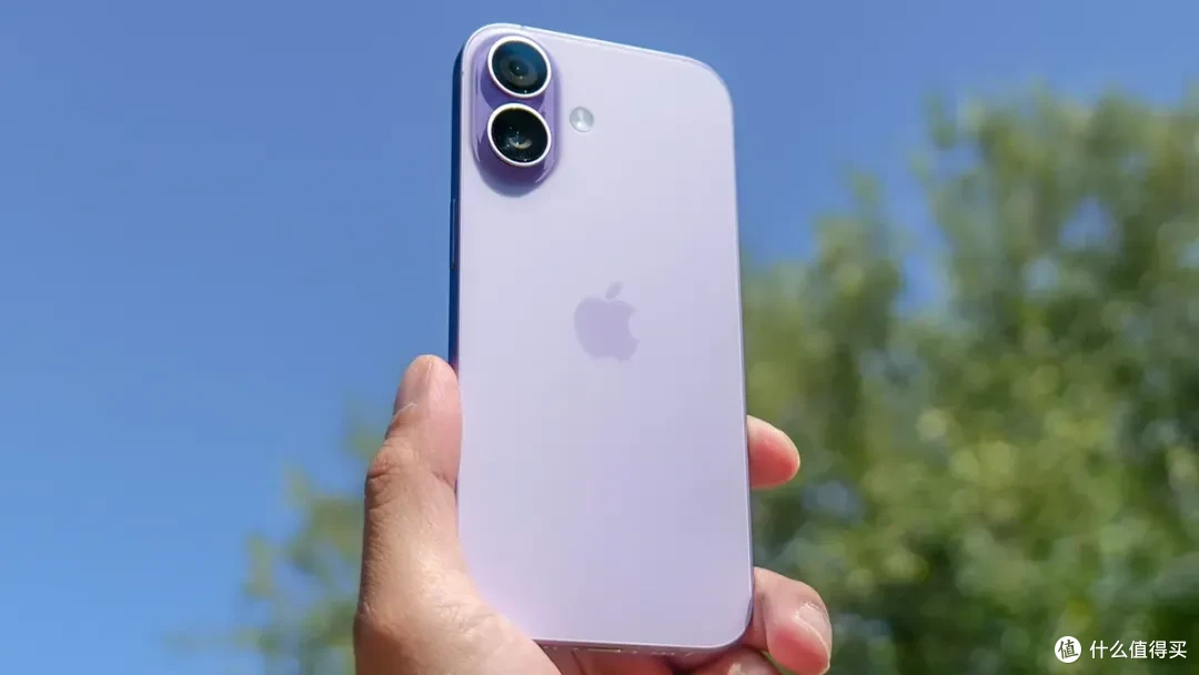 iPhone 17评测:优点让你动心,缺点让你犹豫,值得入手吗?