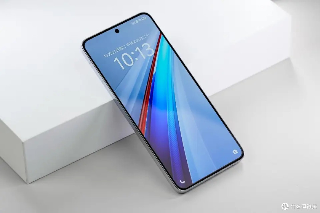16GB+1TB，9月份公认“价格真香”的3款顶配旗舰，用六年还流畅