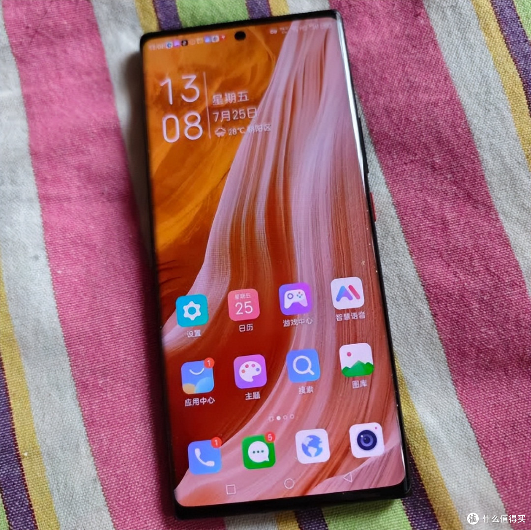 中兴无底线清仓,512GB+三主摄+曲面屏+9倍光学变焦,跌至1399元
