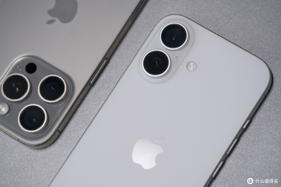 iPhone 17全网最强评测:性能与散热均惊艳,这点不如Pro