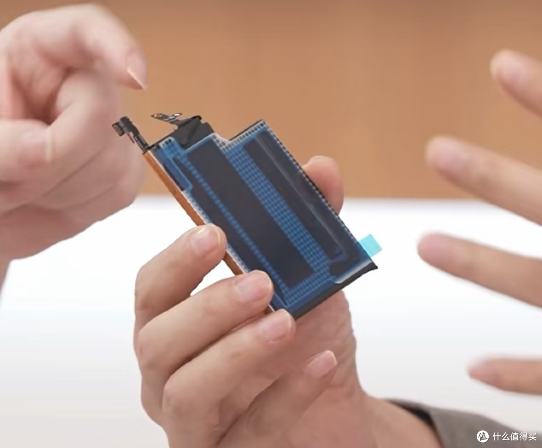 小米17改名没蹭苹果热度!这场直播给我看麻了,10亿研发妙享背屏