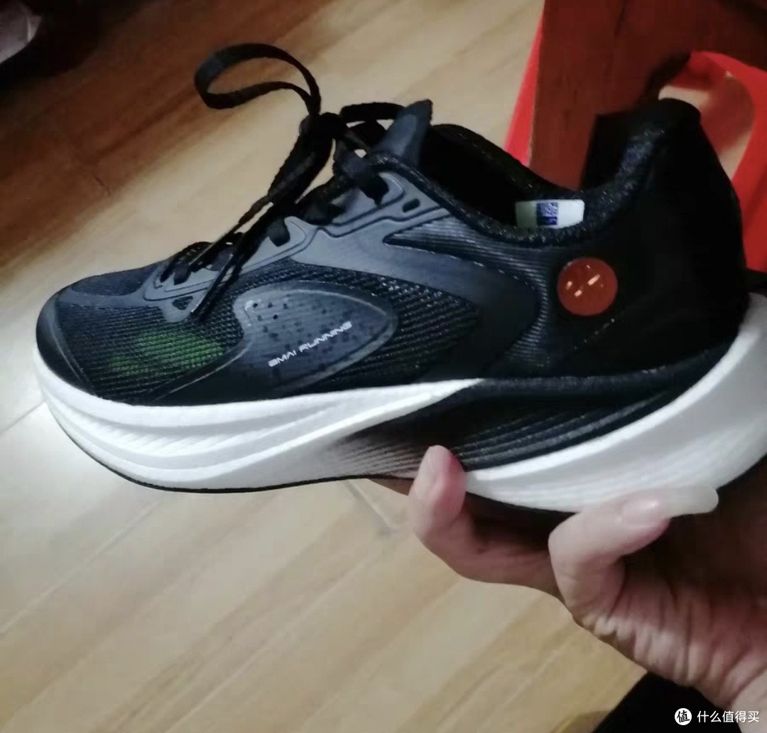 必迈狩猎跑鞋提升跑步表现