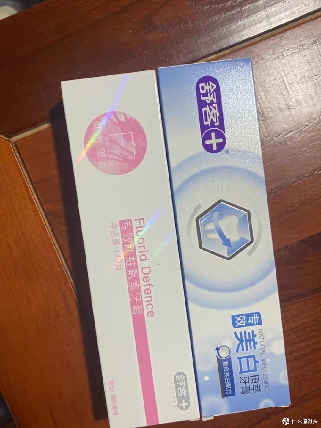 舒客牙膏:细腻泡沫呵护口腔