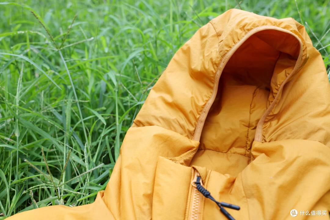 终于有棉服让咱告别“米其林人”了!轻薄显瘦又暖和,一秒爱上!