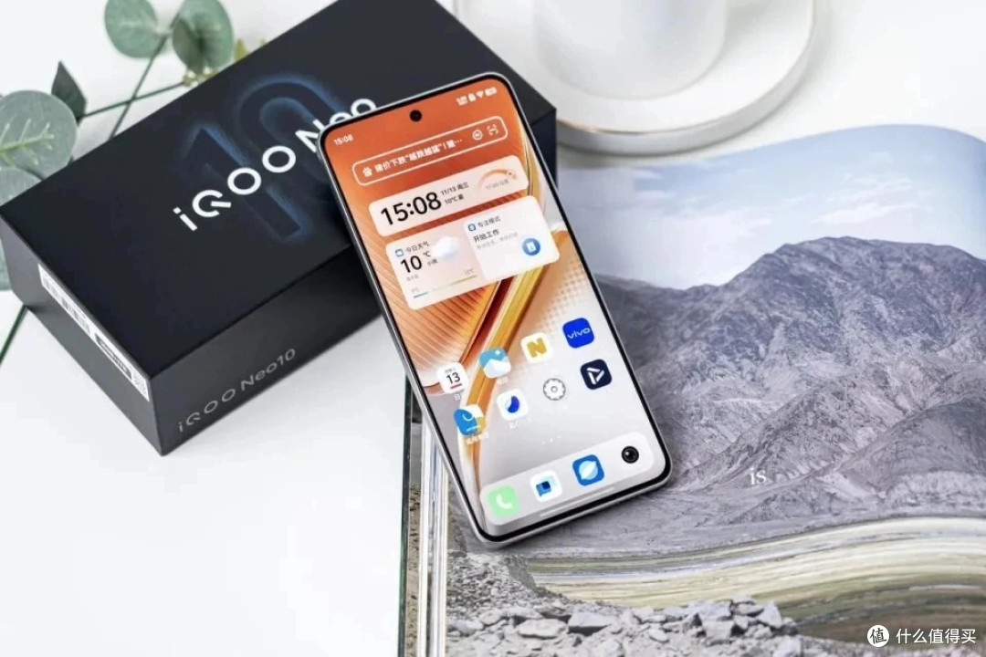 vivo“乱套了”,12GB+512GB突降至2249元,高配旗舰售价更亲民了