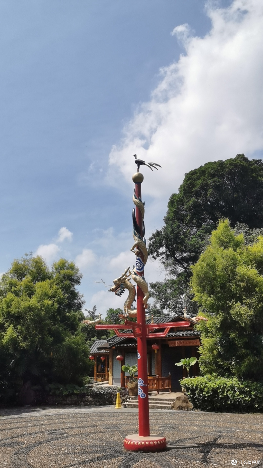 刘三姐大观园斗鸡附近