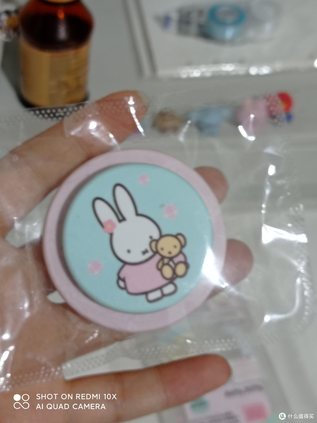 米菲手机壳：透明耐用设计