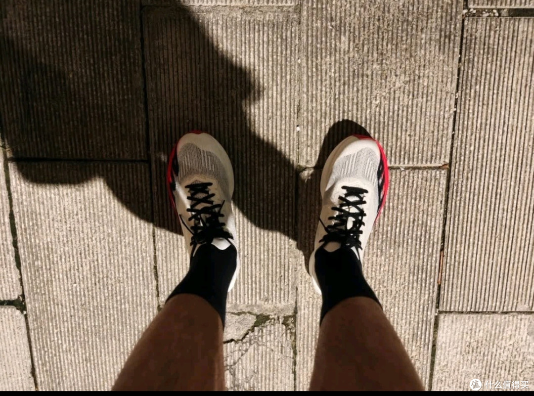 安踏塑胶先锋speed跑鞋体验,我的跑步好拍档