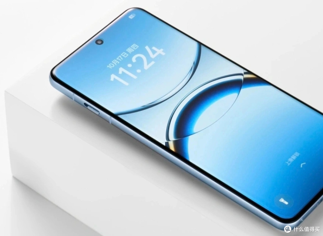 OPPO开启清仓模式,16GB+1TB跌价1040元,5910mAh+IP69+120倍变焦