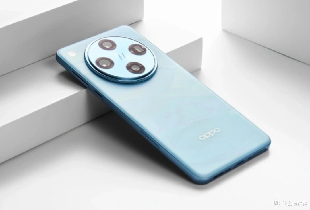 OPPO开启清仓模式,16GB+1TB跌价1040元,5910mAh+IP69+120倍变焦