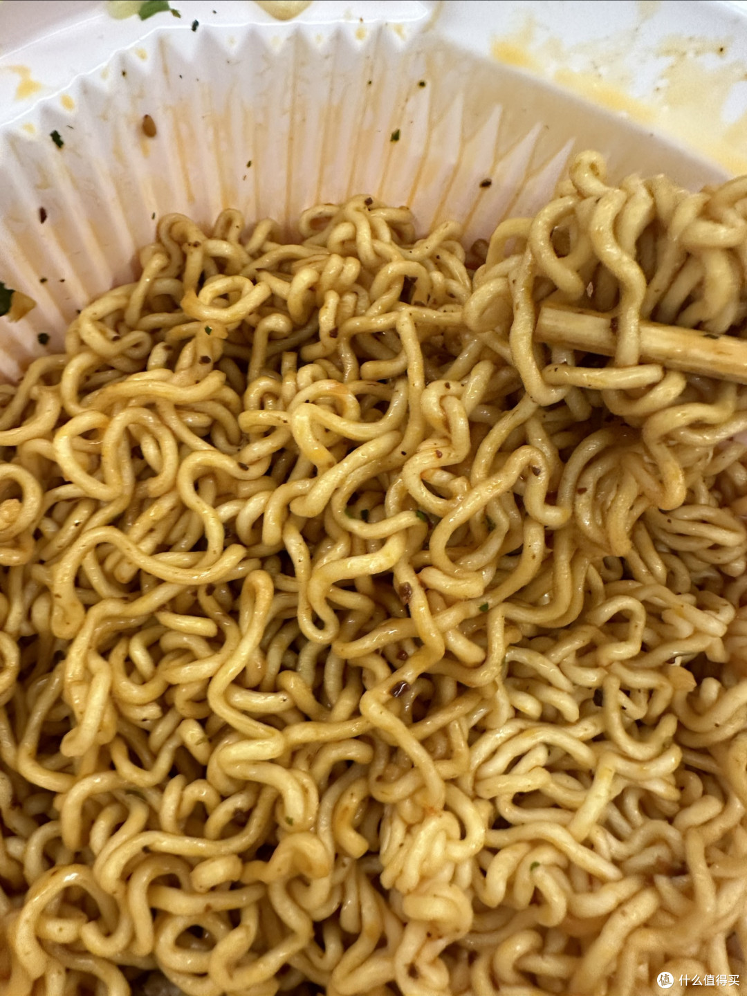 康师傅牛肉拌面，一口就上瘾的美味体验