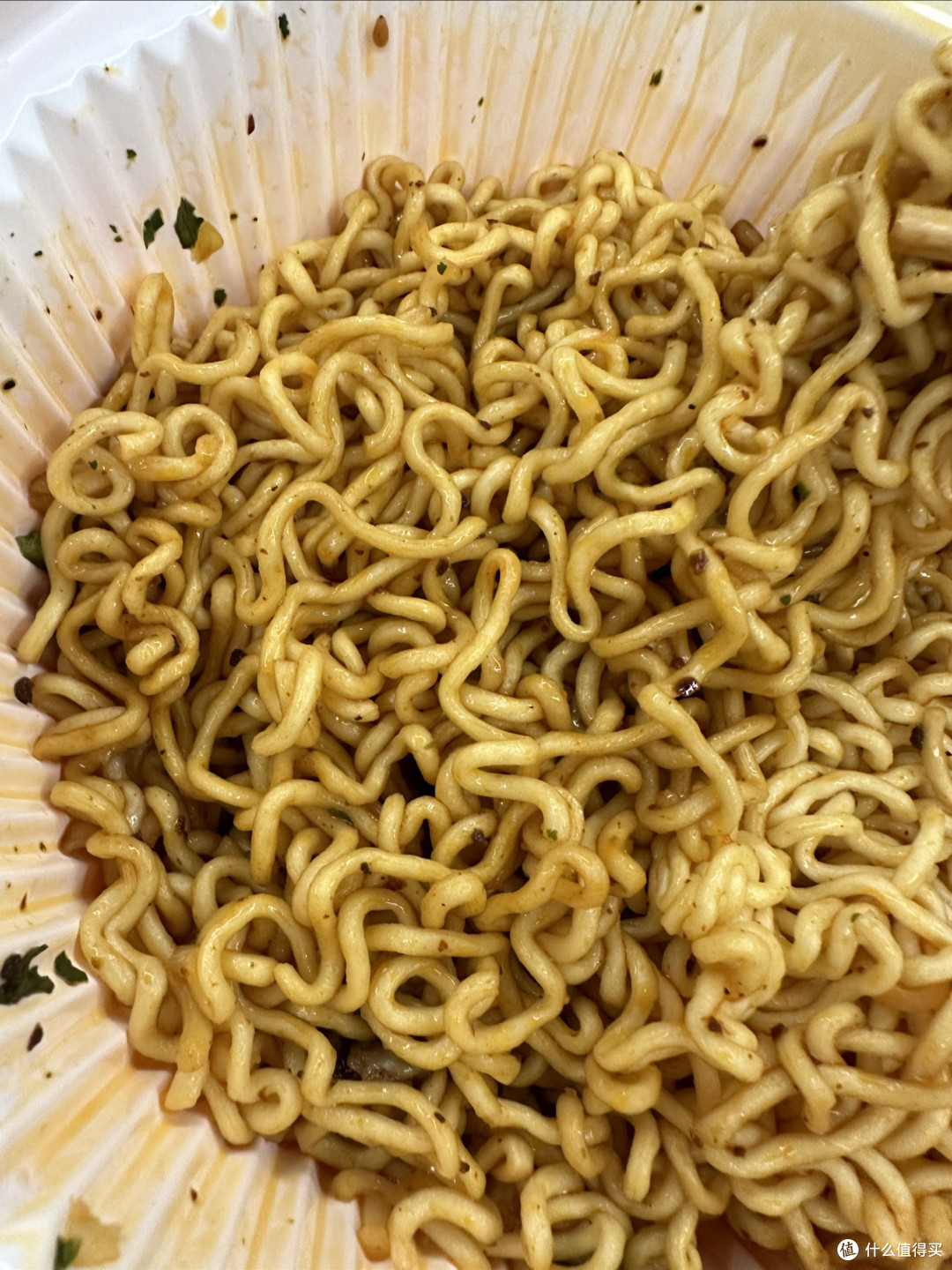 康师傅牛肉拌面，一口就上瘾的美味体验