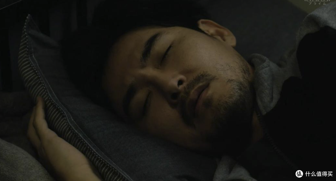 一口气看完5集，这部剧后劲太大了
