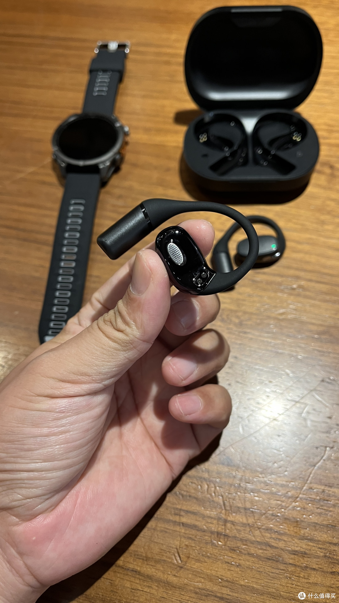 BLINBLIN V1智能AI翻译耳机 解锁全球对话,商务、旅行、学习全能