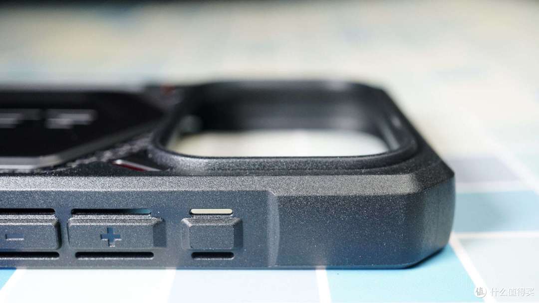 保护娇弱iPhone17Pro - UAG 凯夫拉军工防摔壳