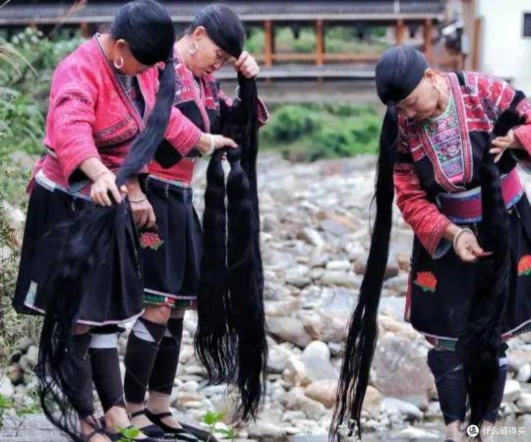 自然为梳:长发村流传千年的生态护发史诗