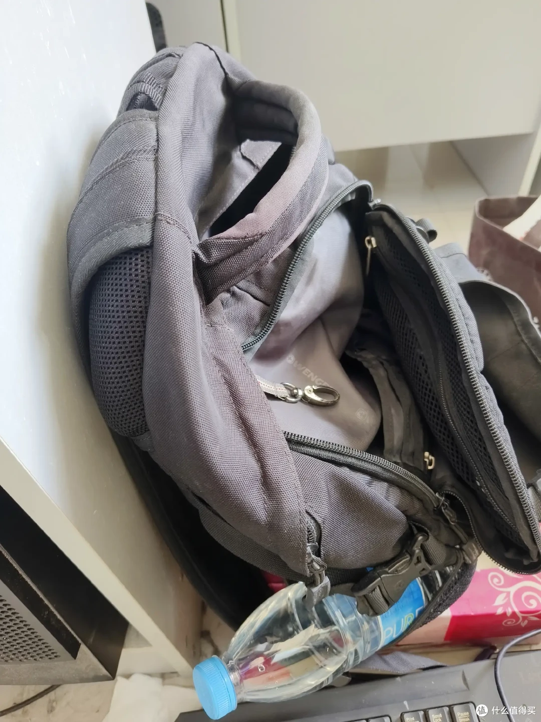 30+职场商务通勤电脑双肩包测评:地平线8号胶囊系列双肩包