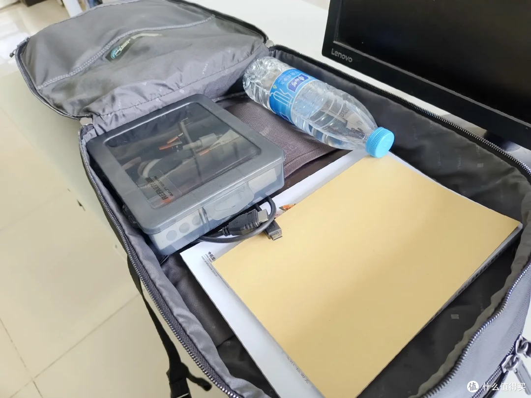 30+职场商务通勤电脑双肩包测评:地平线8号胶囊系列双肩包