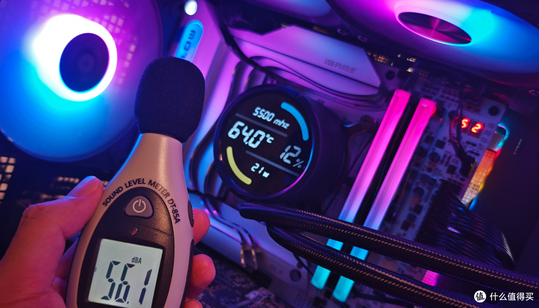 实用性之选，2.6寸屏显与磁吸设计，银昕E360 PRO水冷散热器分享