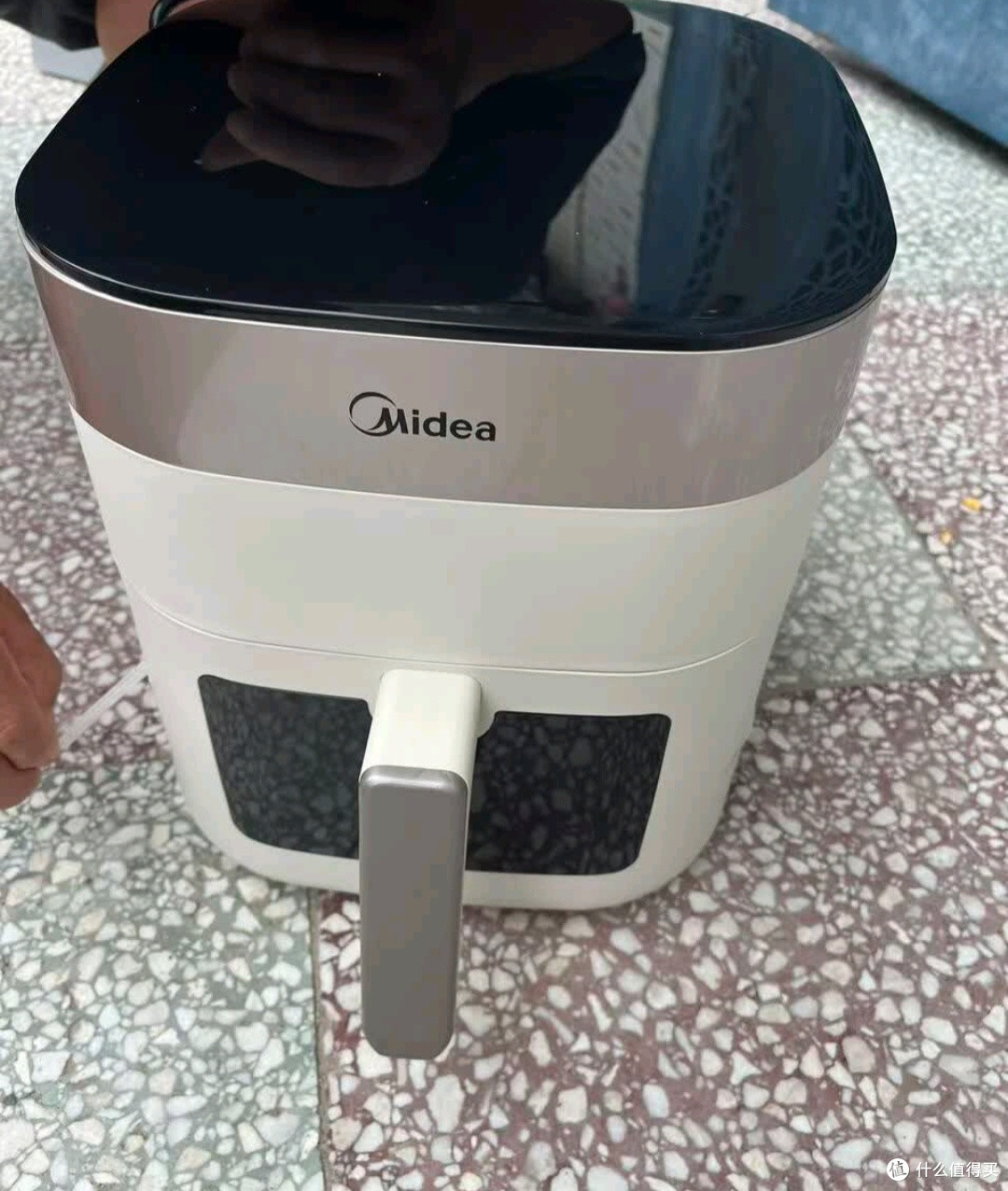 我的厨房新宠:美的炎烤空气炸锅,解锁居家美味