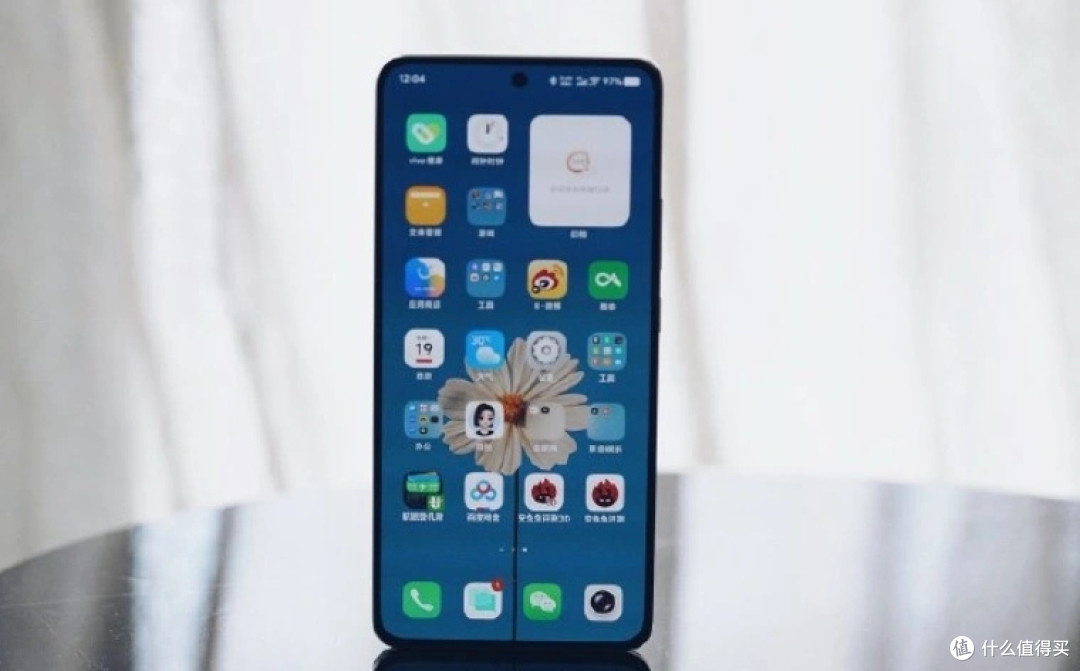 vivo突然“发力”,6800mAh+2K屏,骁龙8至尊版旗舰降至新低价