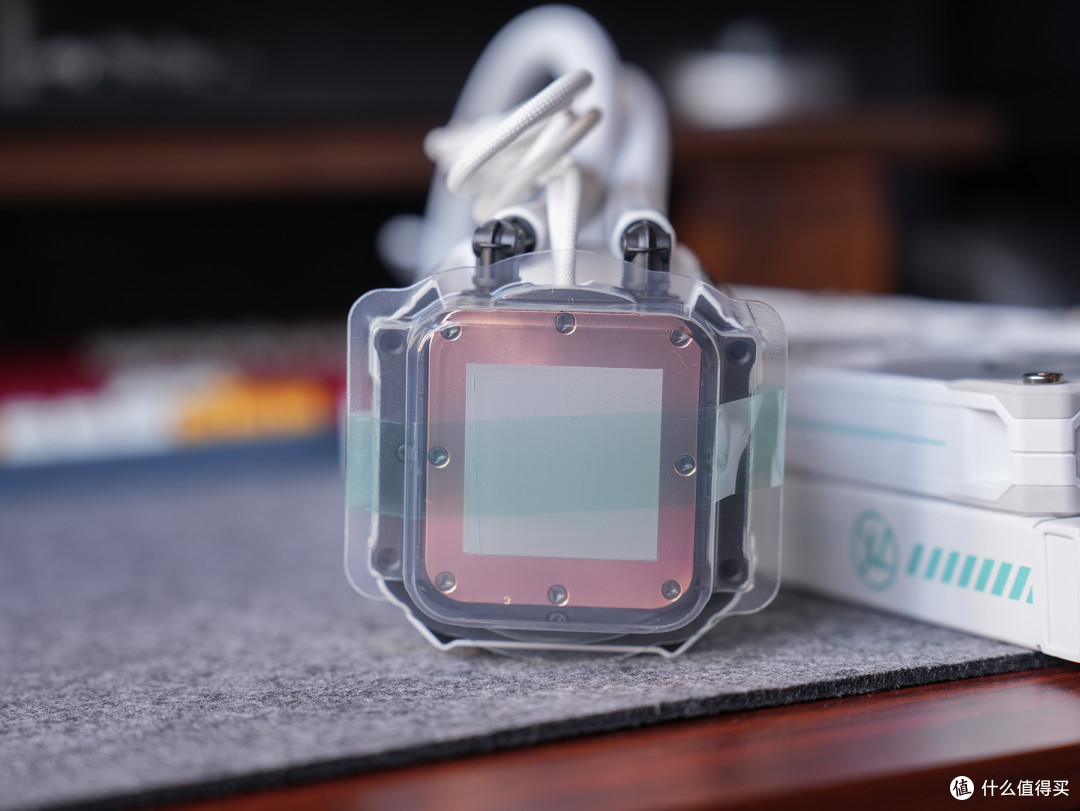 显示屏自带降温Buff,华硕天选3代360一体式水冷装机体验