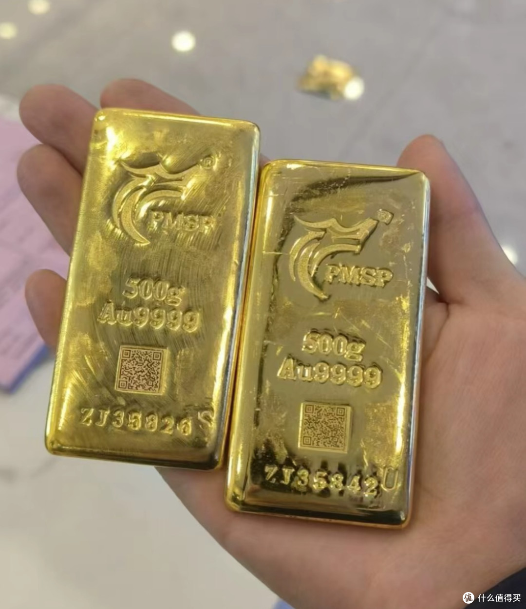 18年囤的黄金到25年让我的财务收益了很多