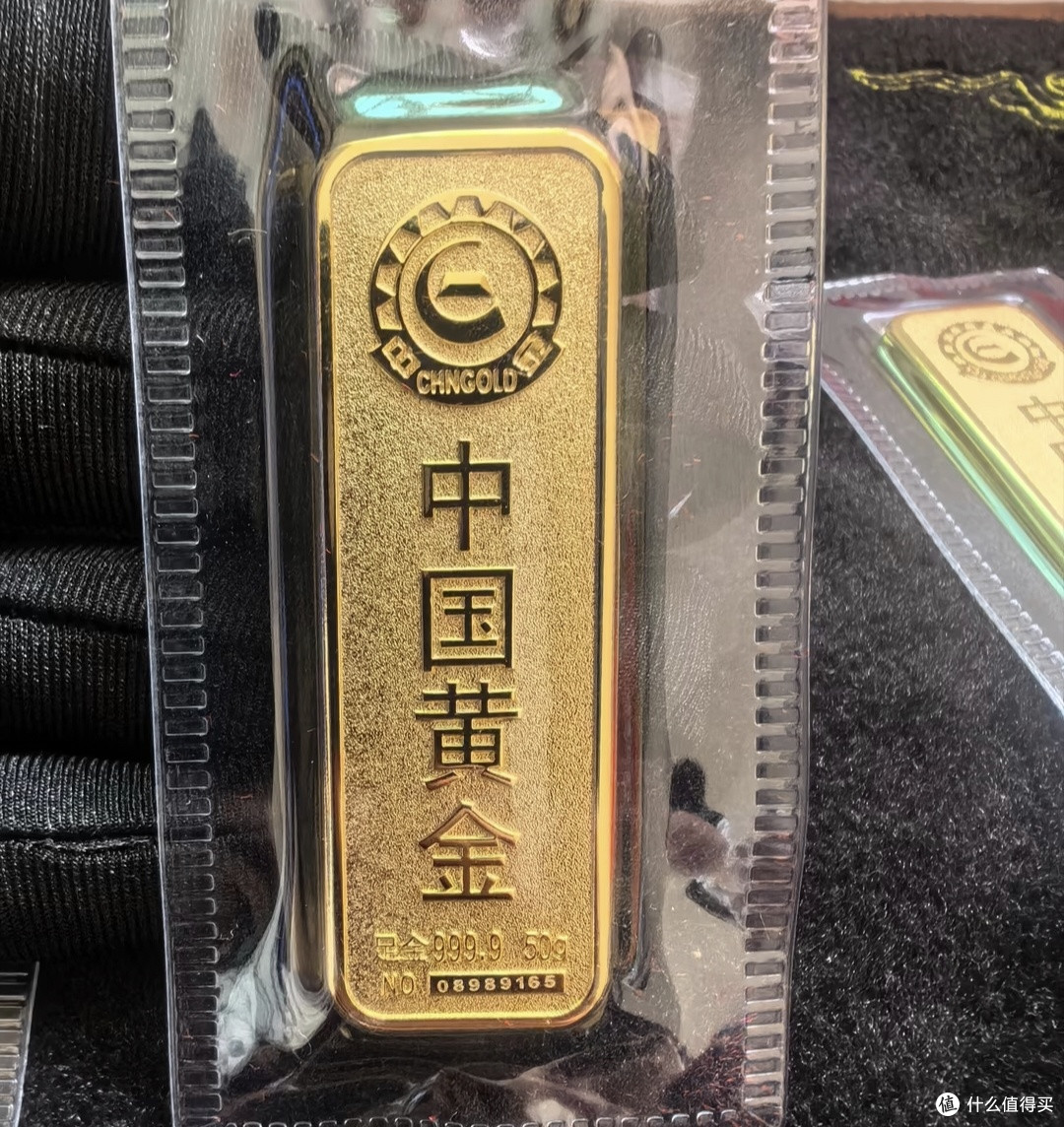 18年囤的黄金到25年让我的财务收益了很多
