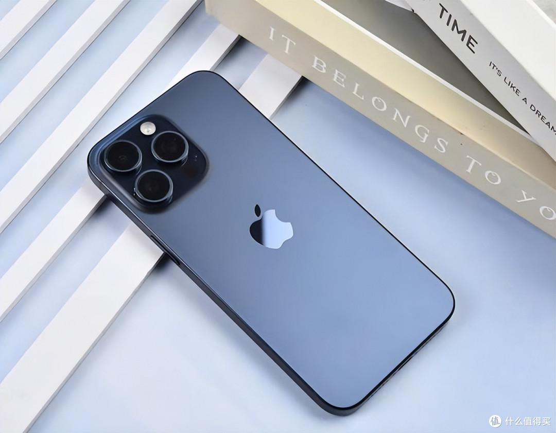 预算3000多元换机新选择：iPhone 15的“真香”逻辑与长期价值