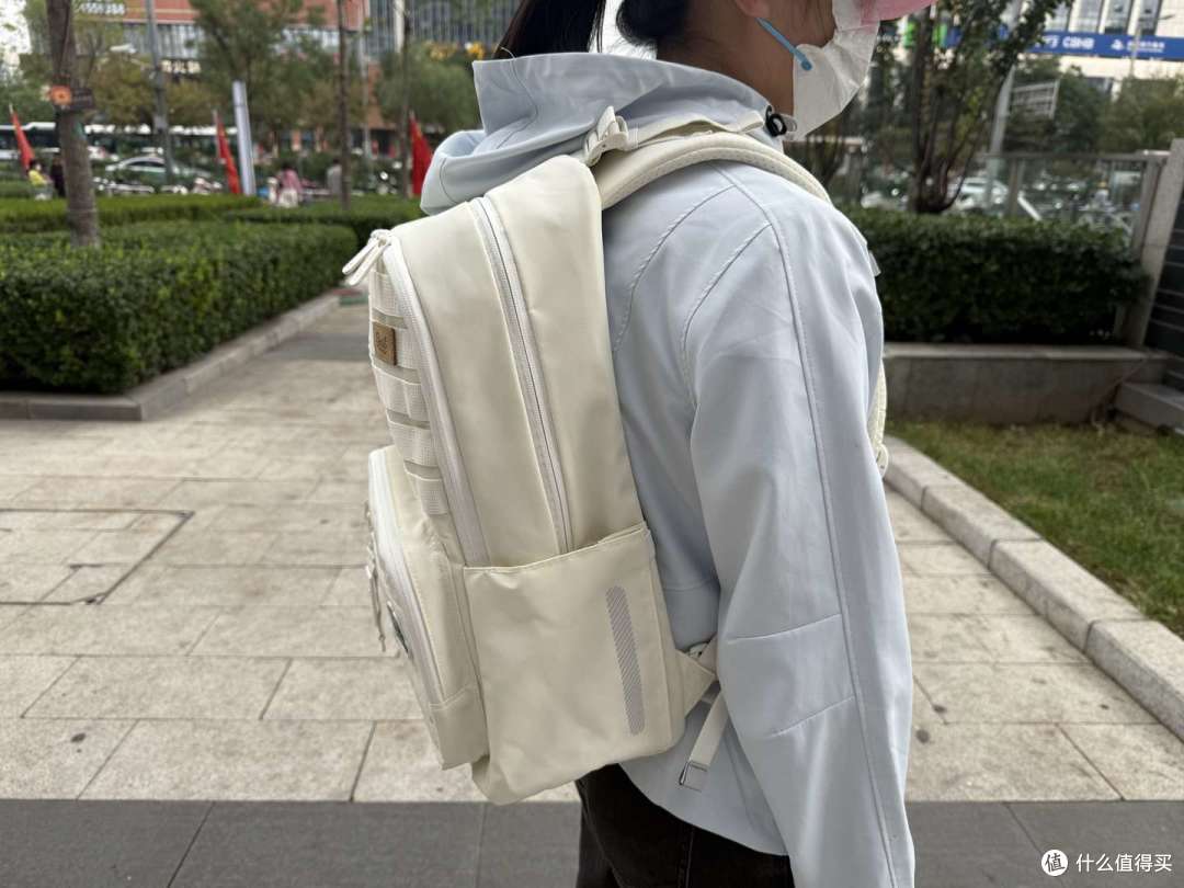 这款GMT for Kids护脊书包用半年后，我终于明白为啥家长都抢着买