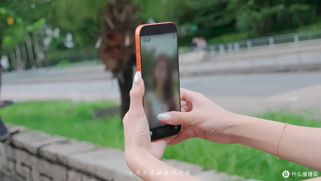 真薄！不等国行了 港版iPhone Air体验 续航真不差 17plus青春版