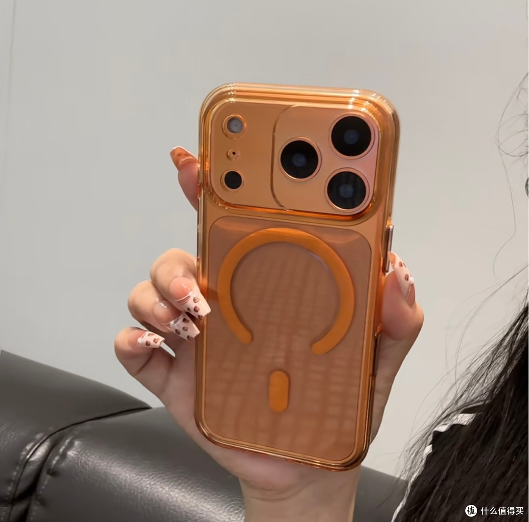 当星宇橙点亮iPhone 17的华裳,照见的却是灵魂的退场
