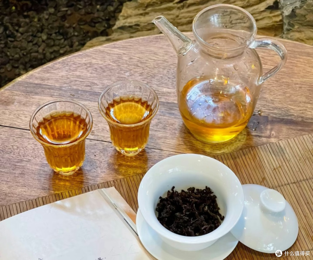 秋分润燥正当时!万紫千红小红罐,这款红茶太懂秋日需求