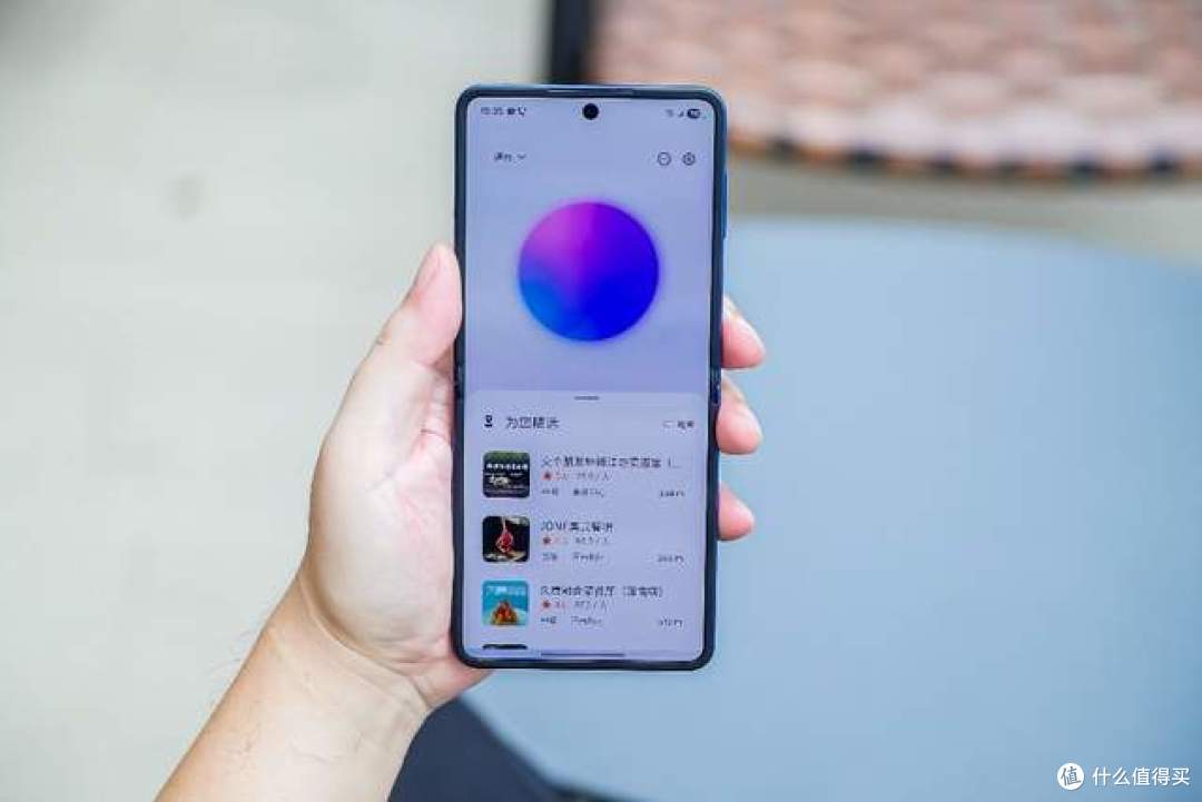 定义下一代小折叠 看三星Galaxy Z Flip7的内外双重革新之路